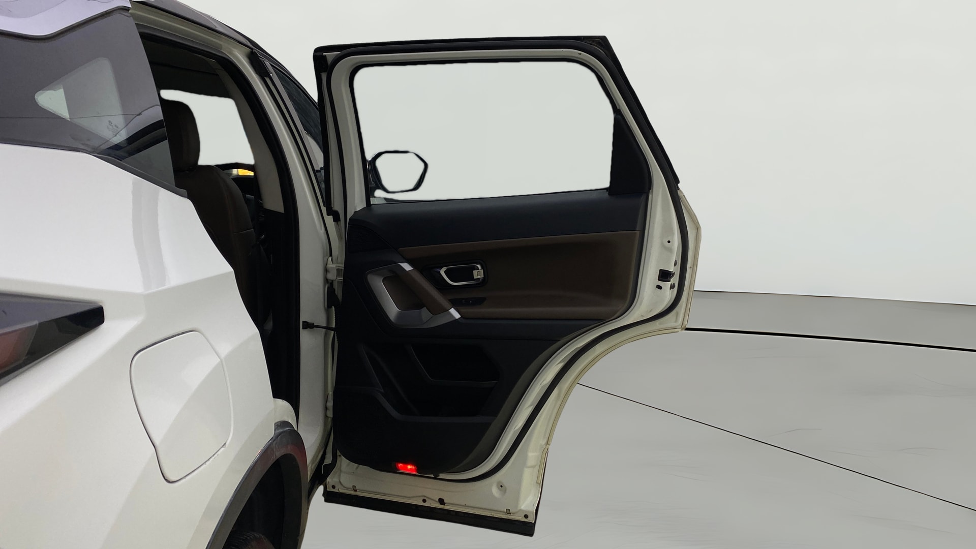 View 2020 Tata Harrier XE Image 6 Used 2020 Tata Harrier XE Image 6