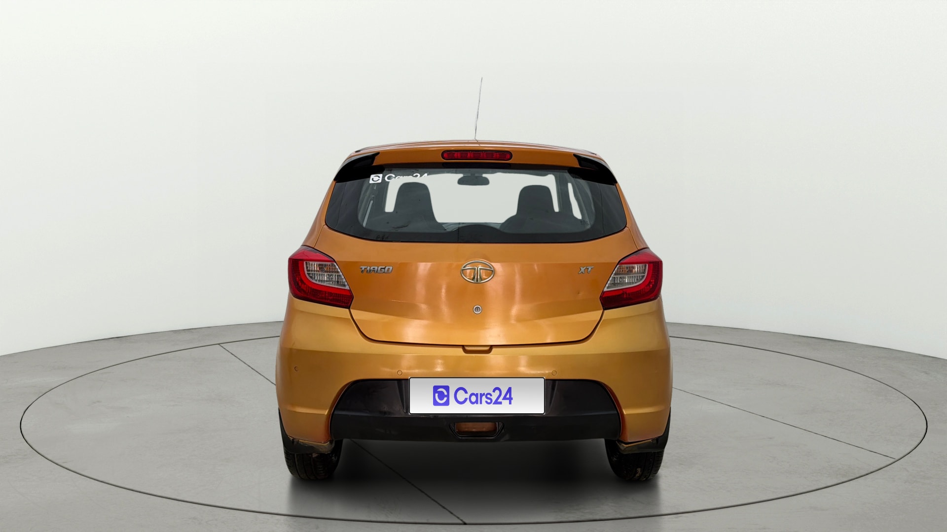 View 2016 Tata Tiago Revotorq XB Image 38 Used 2016 Tata Tiago Revotorq XB Image 38