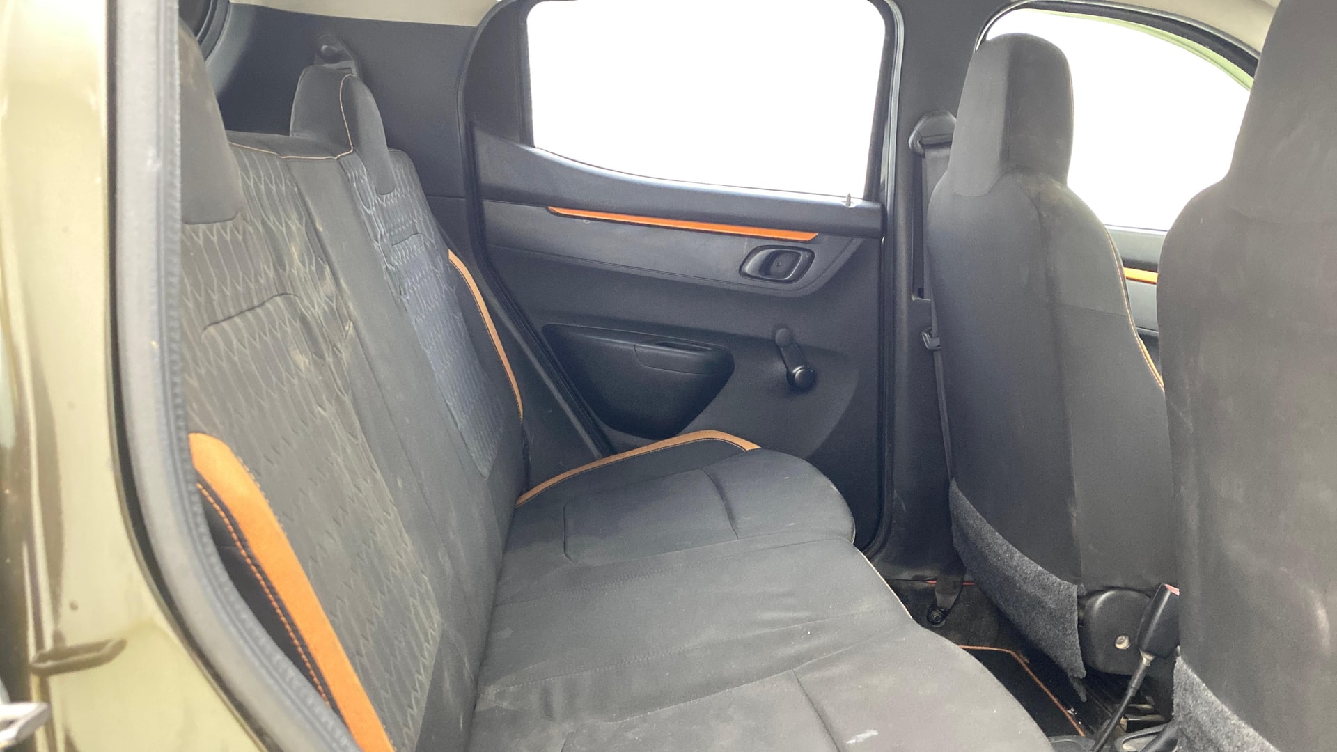 View 2017 Renault Kwid RXT 1.0 Driver Airbag Option Image 28 Used 2017 Renault Kwid RXT 1.0 Driver Airbag Option Image 28