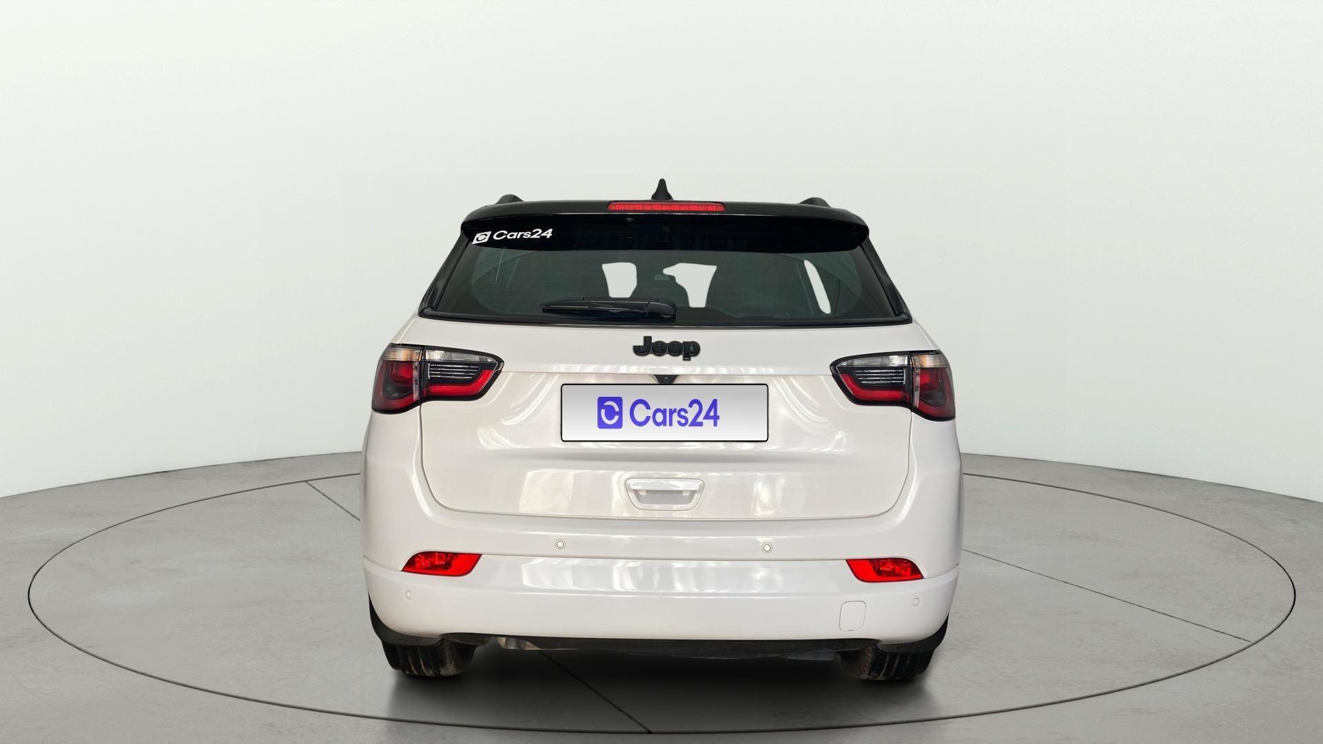 View 2024 Jeep Compass Limited 1.4 Multi AIR Petrol DDCT AT BS IV Image 41 Used 2024 Jeep Compass Limited 1.4 Multi AIR Petrol DDCT AT BS IV Image 41
