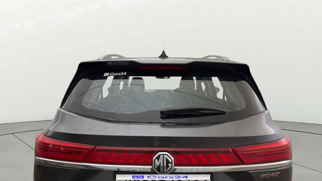 View MG Hector Plus Image 4 Used MG Hector Plus Image 4