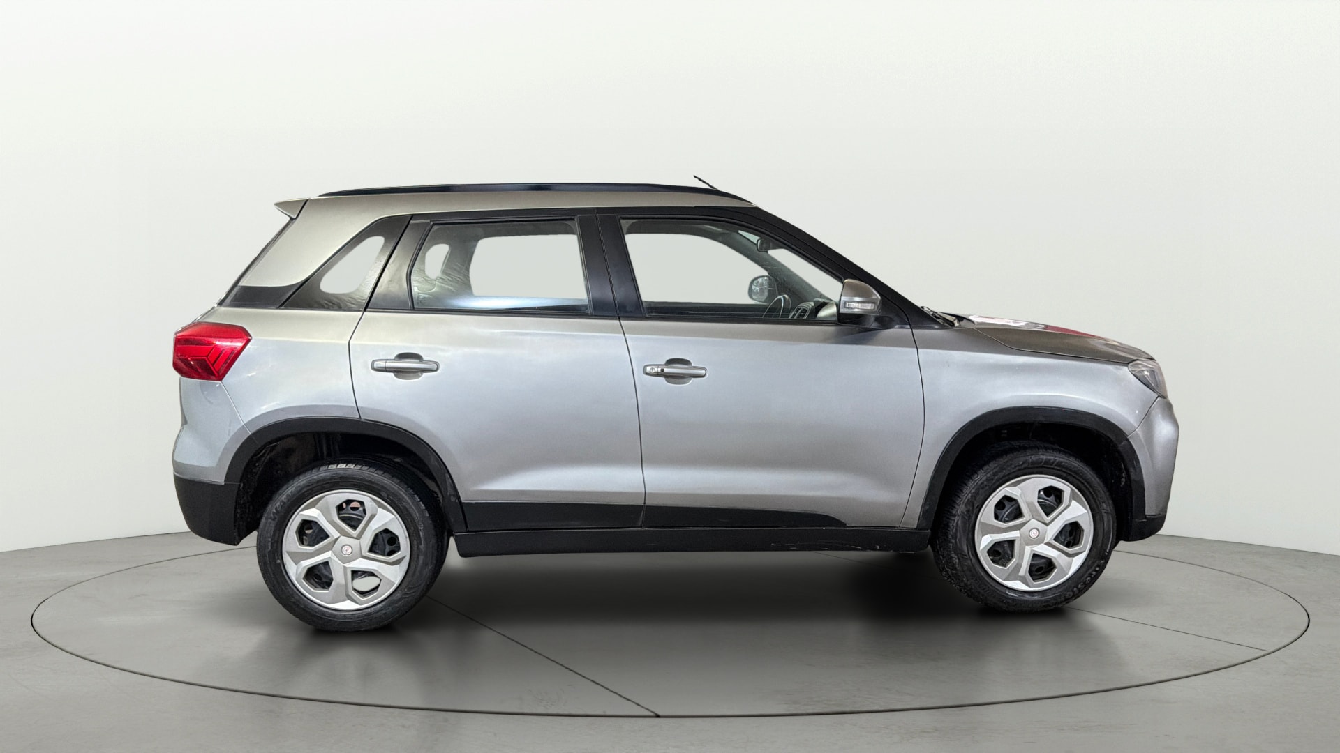 View 2020 Maruti Suzuki 1000 Base Variant Image 8 Used 2020 Maruti Suzuki 1000 Base Variant Image 8