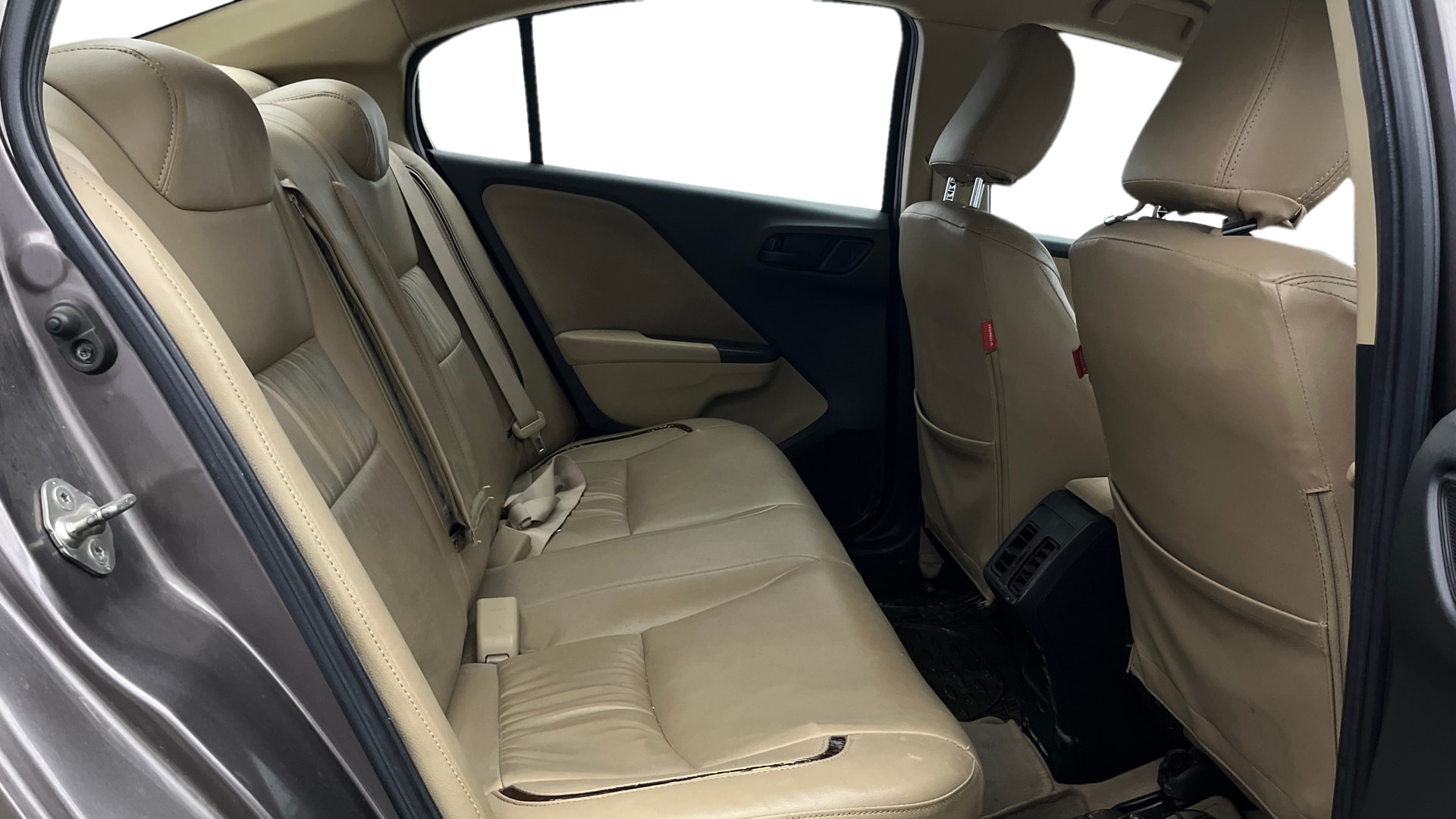View 2014 Honda City ZX MT Diesel Anniversary Edition Image 34 Used 2014 Honda City ZX MT Diesel Anniversary Edition Image 34