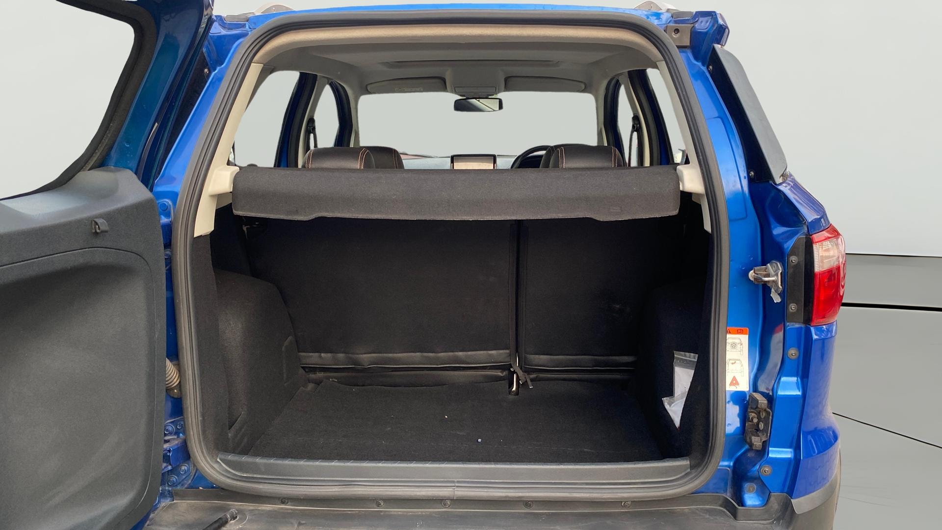 View 2021 Ford EcoSport 1.5 TDCi Diesel Ambiente BS IV Image 40 Used 2021 Ford EcoSport 1.5 TDCi Diesel Ambiente BS IV Image 40