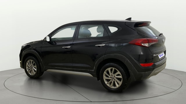 View Hyundai Tucson Image 2 Used Hyundai Tucson Image 2