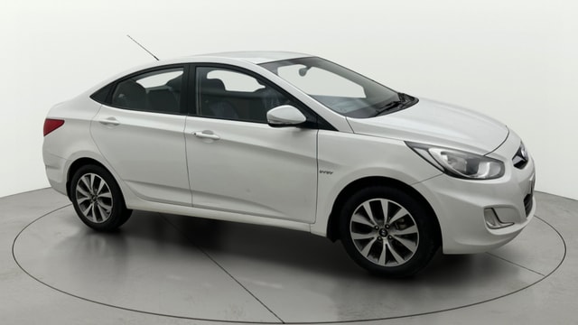 View Hyundai Fluidic Verna Image 13 Used Hyundai Fluidic Verna Image 13