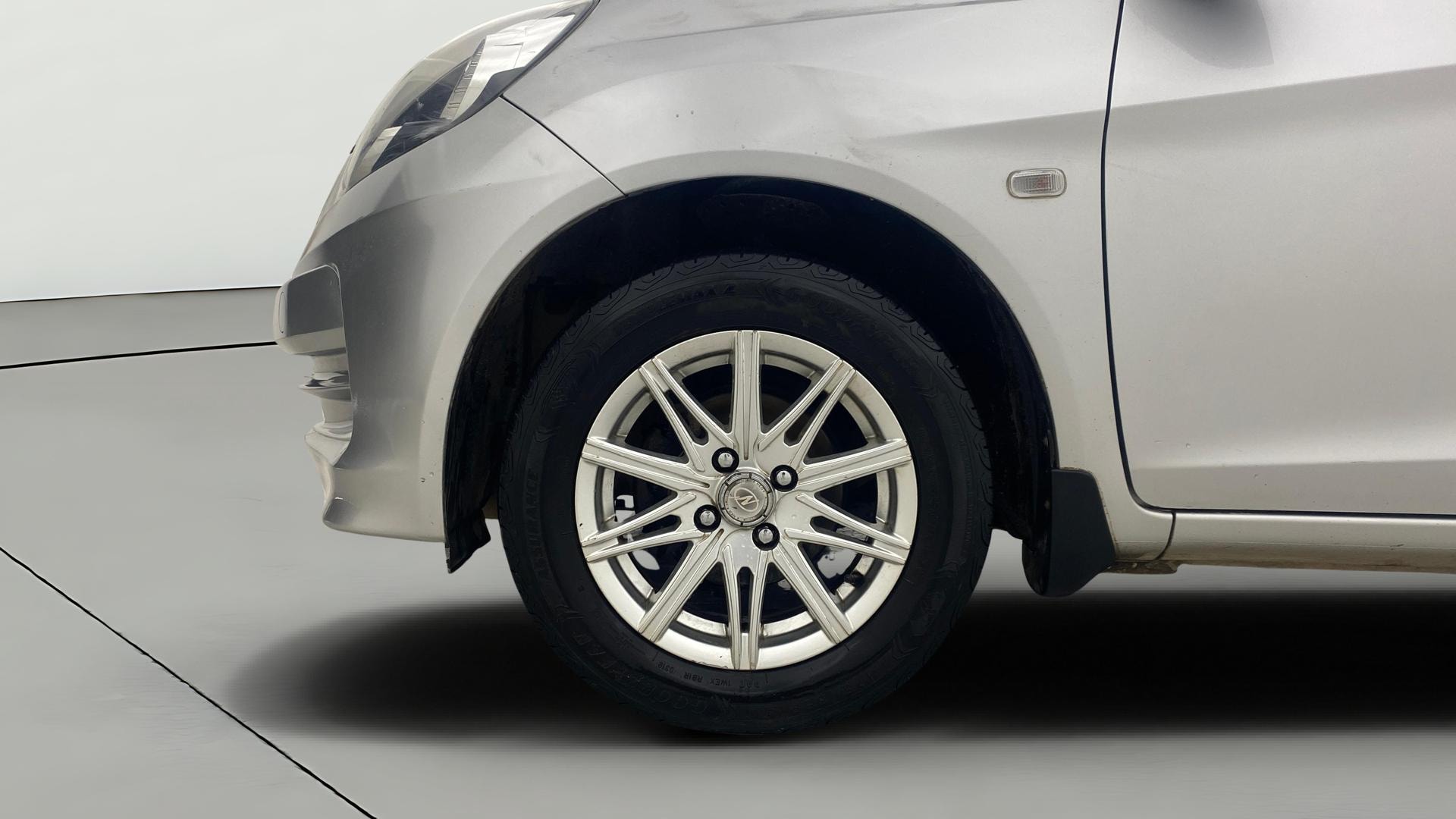 View 2014 Honda Amaze E MT Petrol BS IV Image 27 Used 2014 Honda Amaze E MT Petrol BS IV Image 27