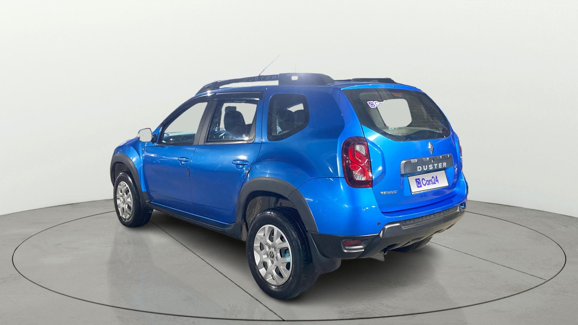 View 2020 Renault Duster Petrol RXS BS IV Image 2 Used 2020 Renault Duster Petrol RXS BS IV Image 2