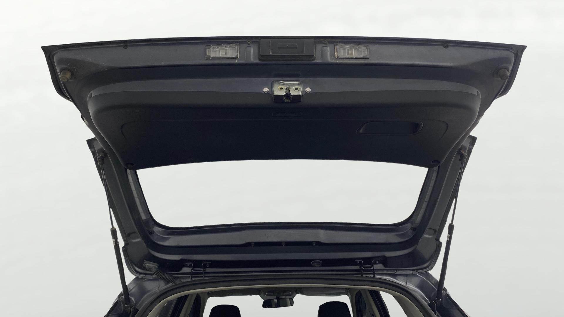 View 2022 Kia Sonet HTK Plus iMT Petrol Image 16 Used 2022 Kia Sonet HTK Plus iMT Petrol Image 16