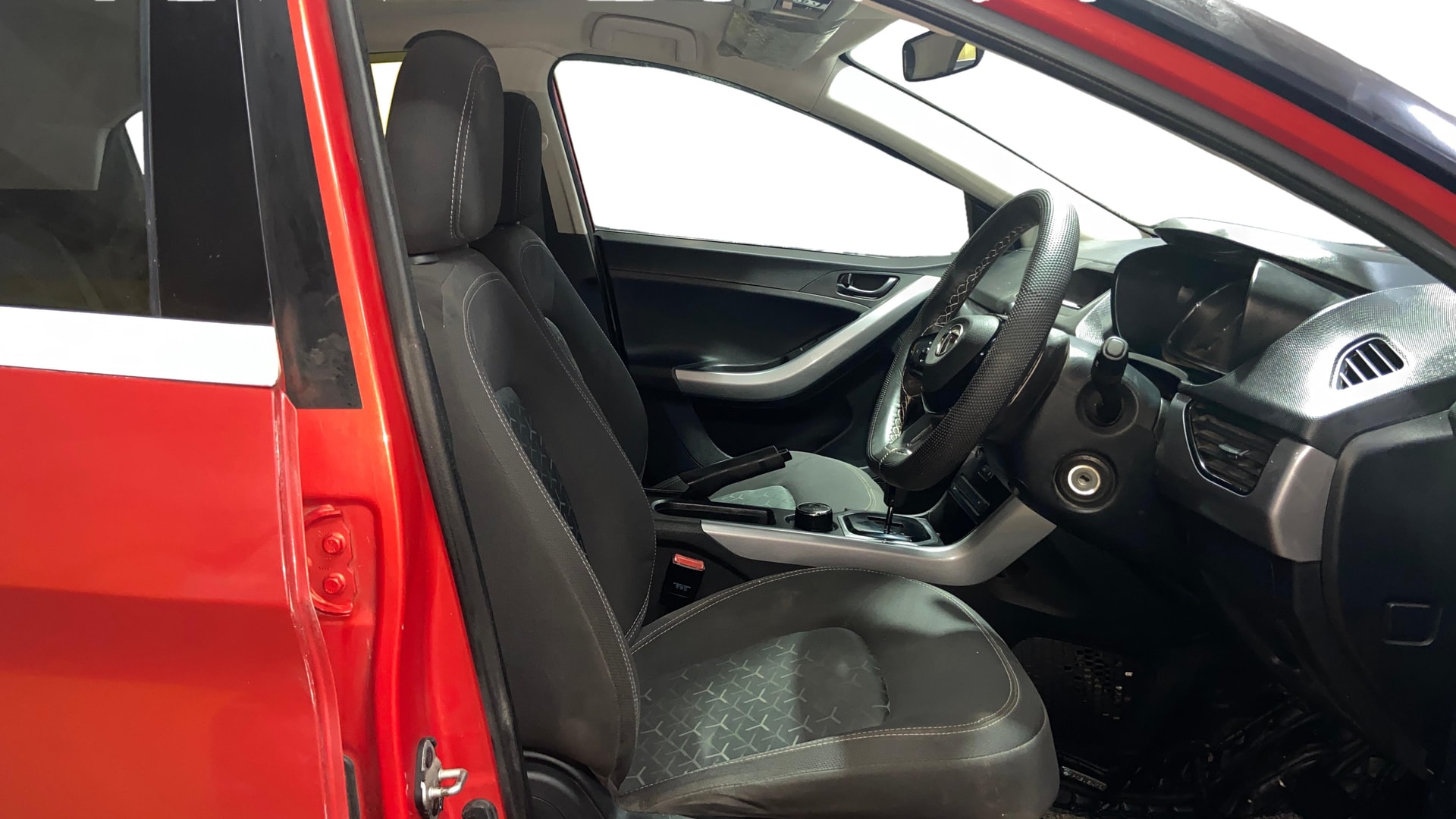 View 2021 Tata Nexon Revotron XE Image 26 Used 2021 Tata Nexon Revotron XE Image 26