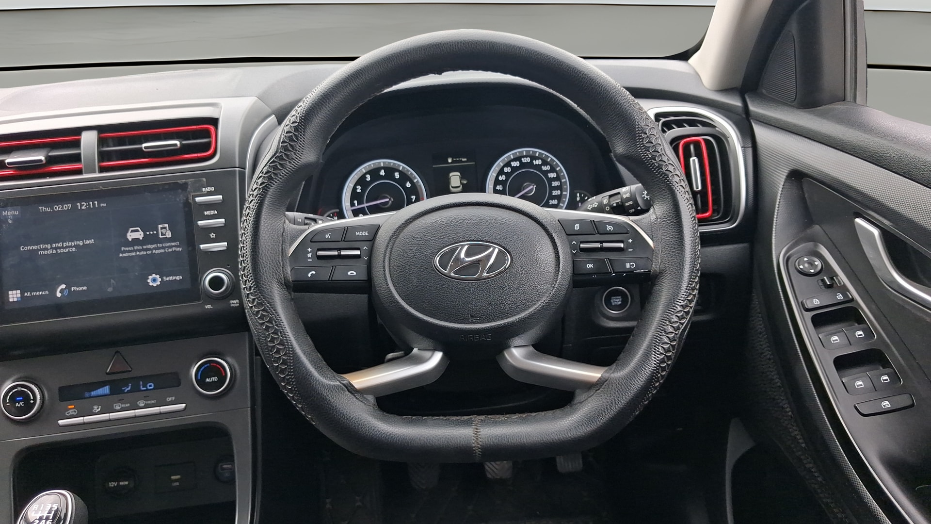 View 2023 Hyundai Creta 1.4 E Diesel Image 13 Used 2023 Hyundai Creta 1.4 E Diesel Image 13
