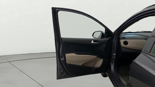 View Hyundai Grand i10 Image 31 Used Hyundai Grand i10 Image 31