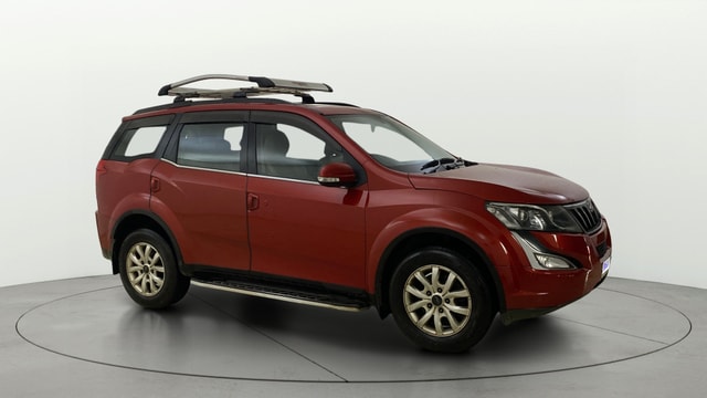 View Mahindra XUV500 Image 15 Used Mahindra XUV500 Image 15