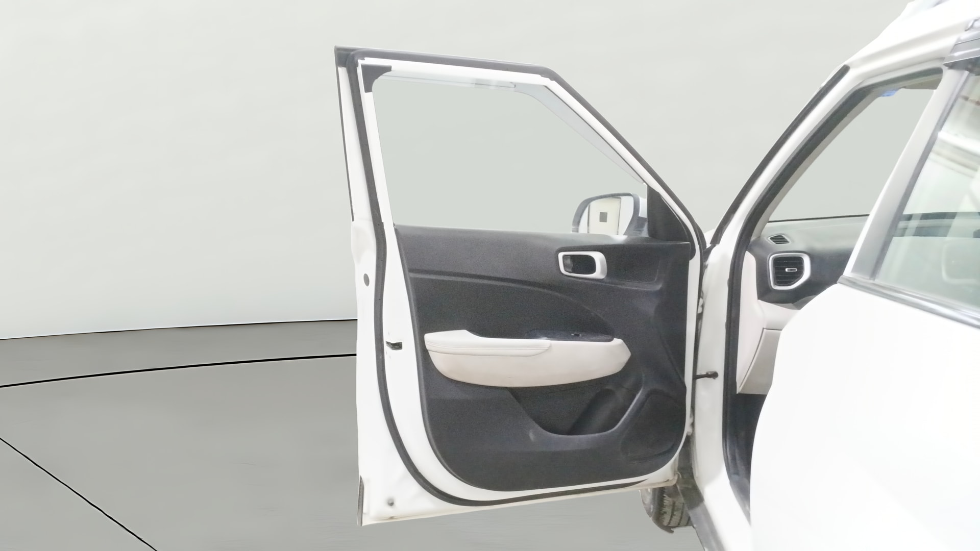 View 2023 Hyundai Venue SX (O) 1.0 Turbo Petrol DCT Image 39 Used 2023 Hyundai Venue SX (O) 1.0 Turbo Petrol DCT Image 39