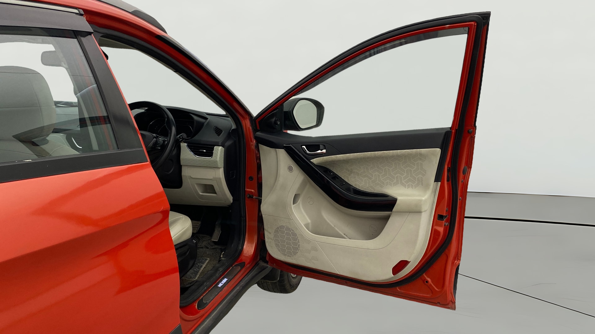 View 2023 Tata Nexon XZA Plus Diesel Image 47 Used 2023 Tata Nexon XZA Plus Diesel Image 47