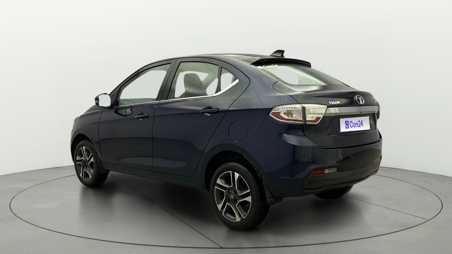 View 2019 Tata Tigor XE Diesel Image 2 Used 2019 Tata Tigor XE Diesel Image 2