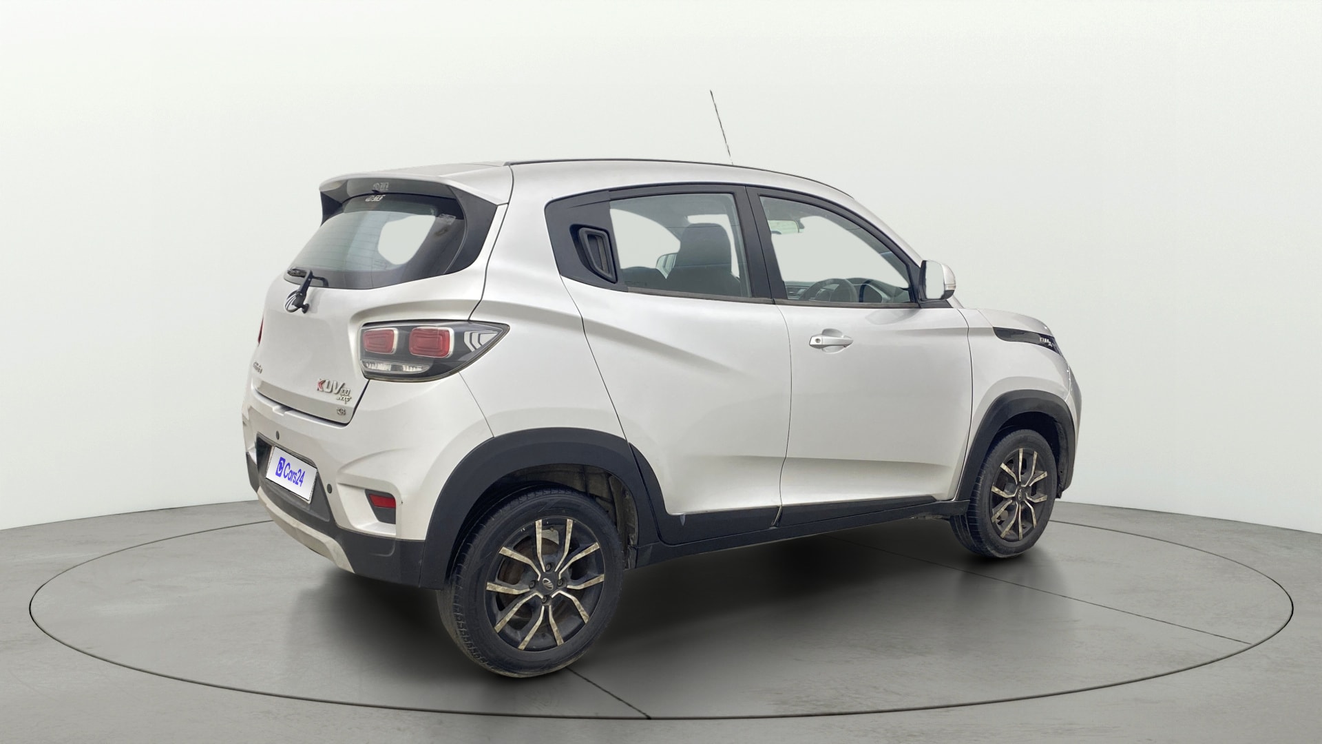 View 2019 Mahindra KUV100 K2 Petrol BS IV Image 42 Used 2019 Mahindra KUV100 K2 Petrol BS IV Image 42