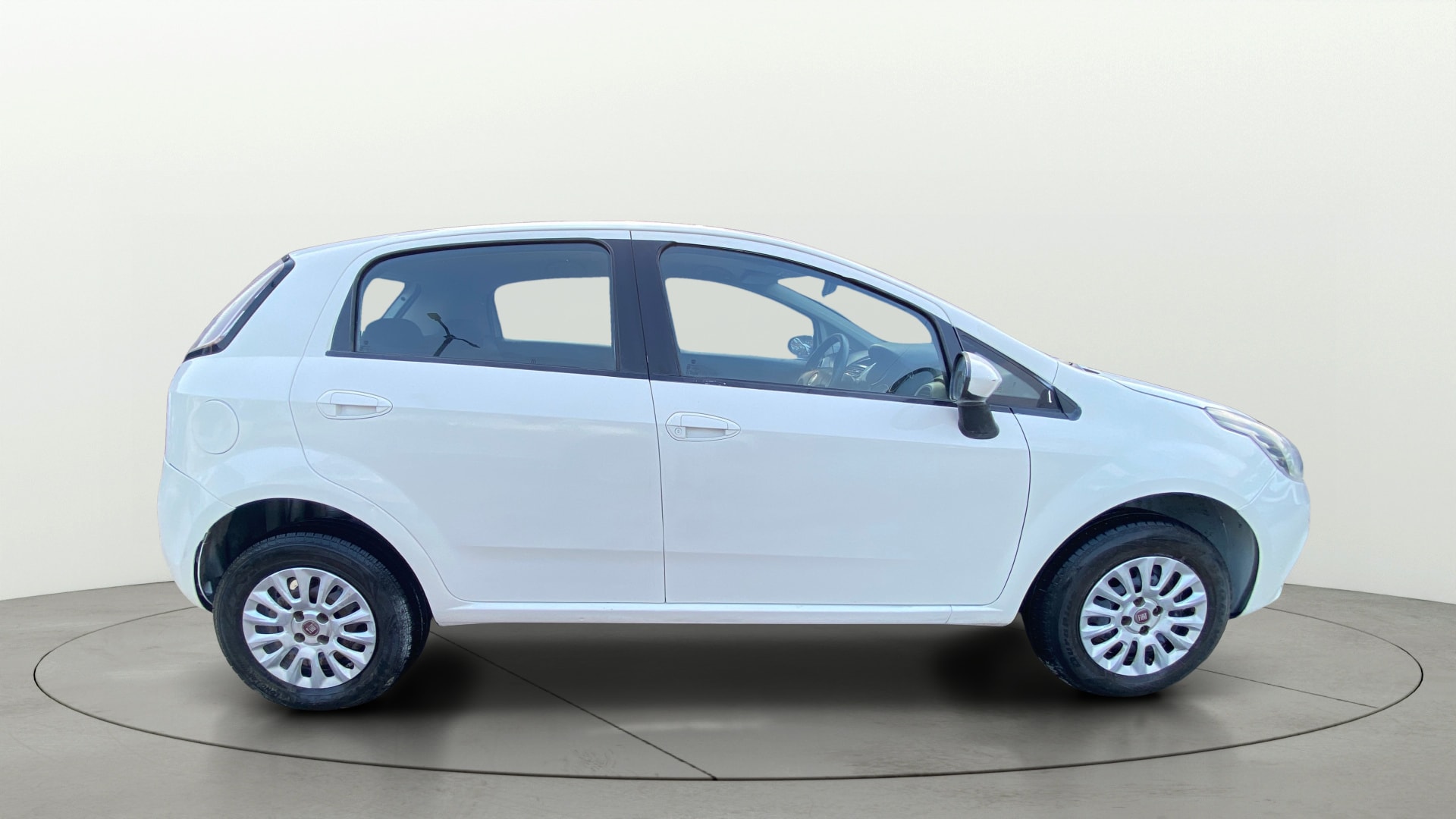 View 2017 Fiat Punto Evo 1.2 Active Image 8 Used 2017 Fiat Punto Evo 1.2 Active Image 8