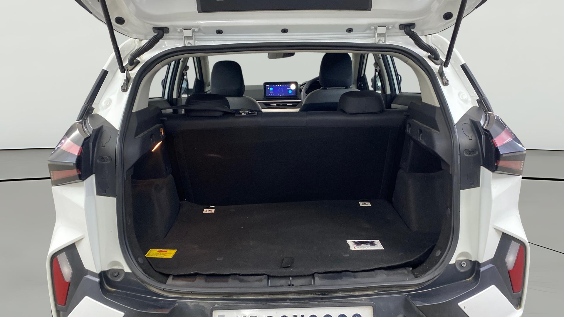View 2025 Tata Nexon Revotron XE Image 40 Used 2025 Tata Nexon Revotron XE Image 40
