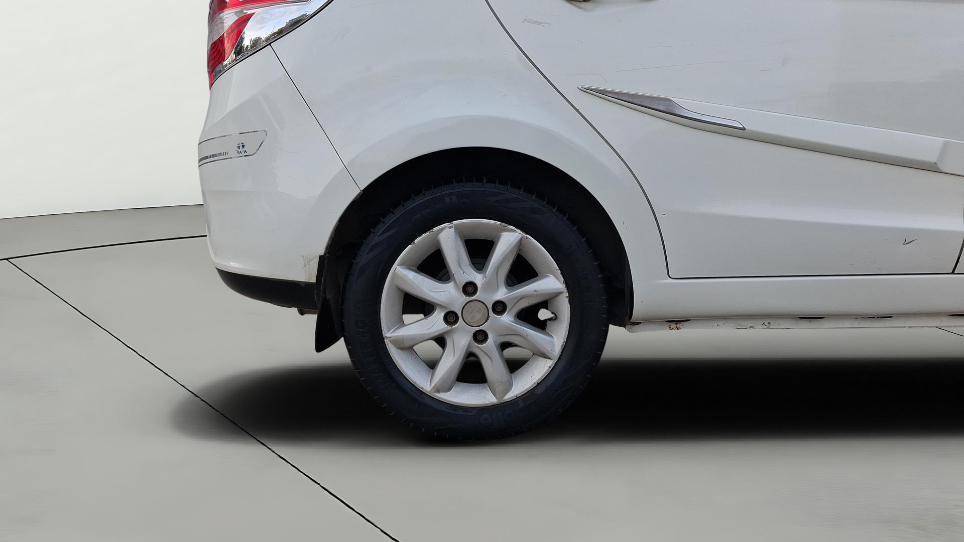 View 2016 Tata Zest XM Petrol Image 24 Used 2016 Tata Zest XM Petrol Image 24