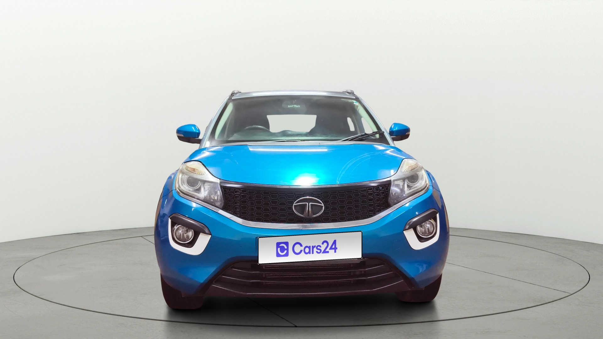 View 2018 Tata Nexon XZ Plus Diesel Image 1 Used 2018 Tata Nexon XZ Plus Diesel Image 1