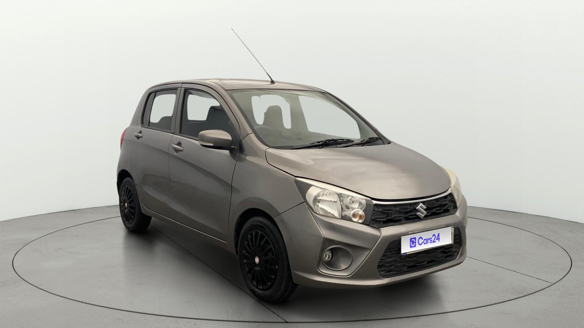 View 2018 Maruti Suzuki 1000 Base Variant Image 21 Used 2018 Maruti Suzuki 1000 Base Variant Image 21