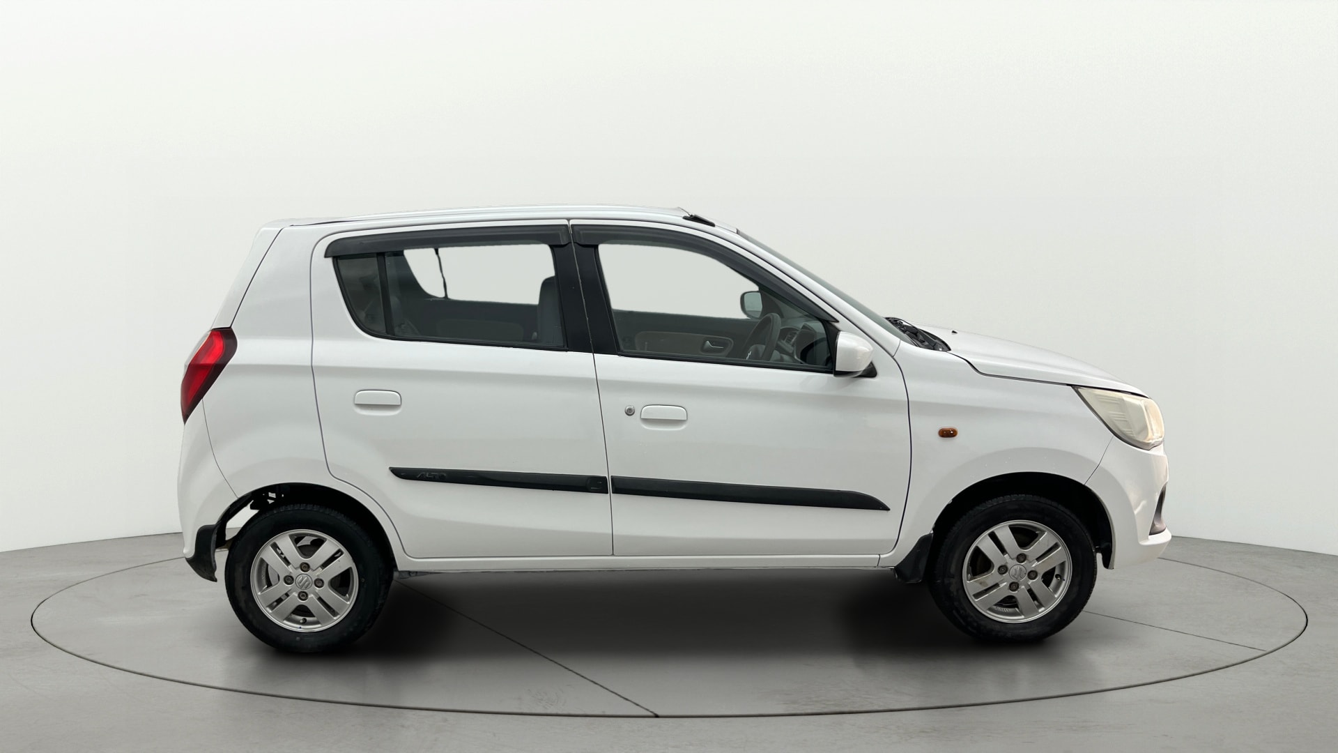 Used 2016 Maruti Suzuki Alto K10 Used 2016 Maruti Suzuki Alto K10