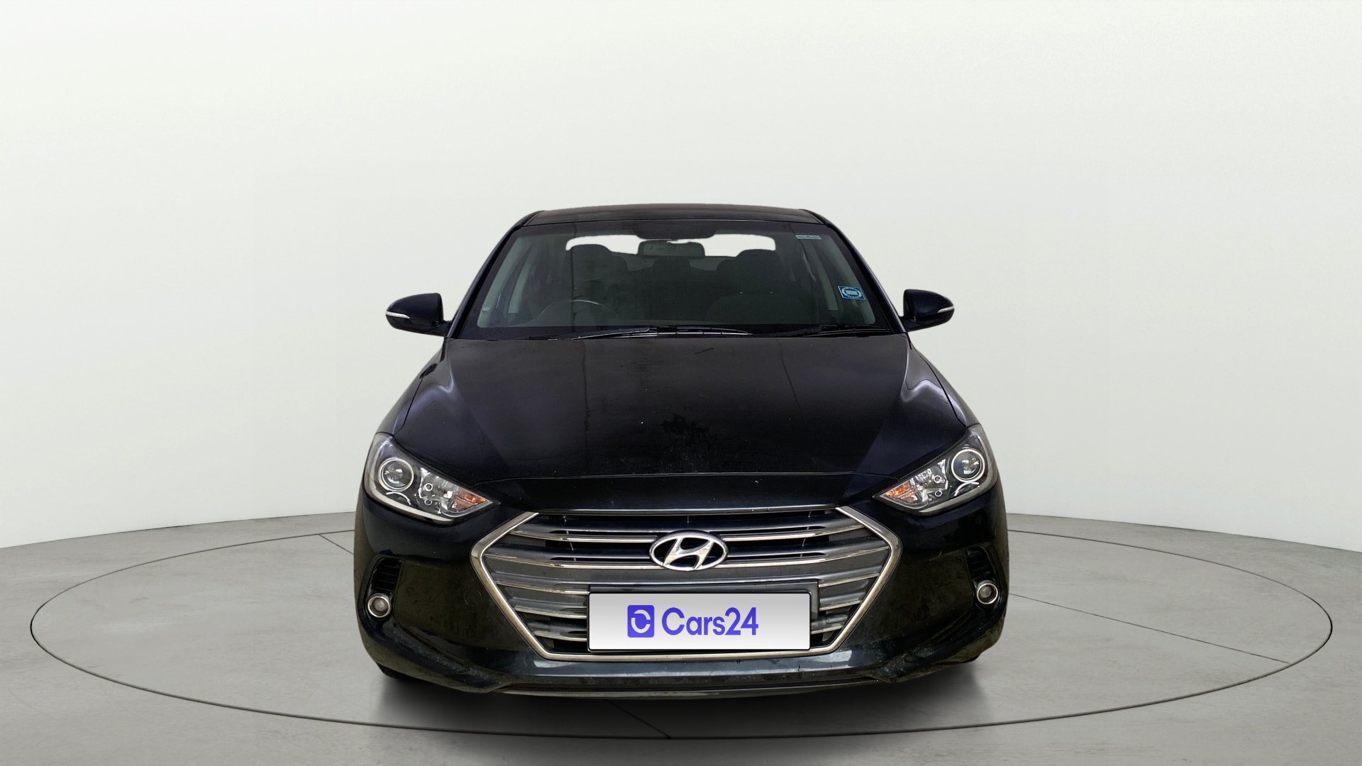 View 2018 Hyundai Elantra 1.6 CRDi S Image 1 Used 2018 Hyundai Elantra 1.6 CRDi S Image 1