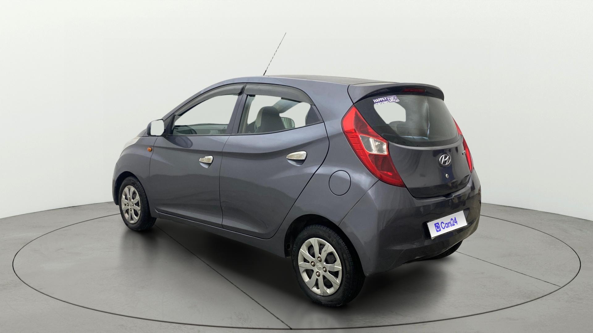 View 2018 Hyundai EON Sportz Image 2 Used 2018 Hyundai EON Sportz Image 2