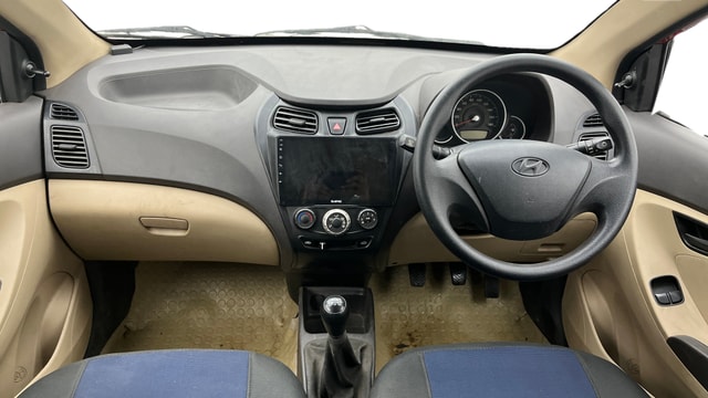 View Hyundai EON Image 15 Used Hyundai EON Image 15