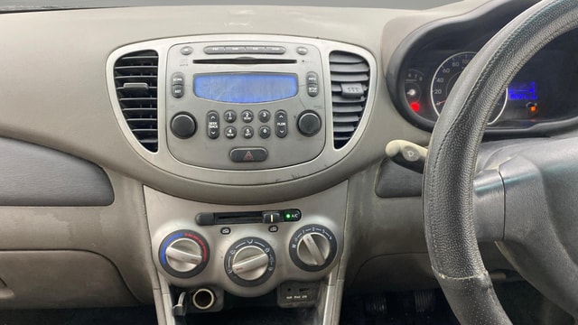 View Hyundai i10 Image 17 Used Hyundai i10 Image 17