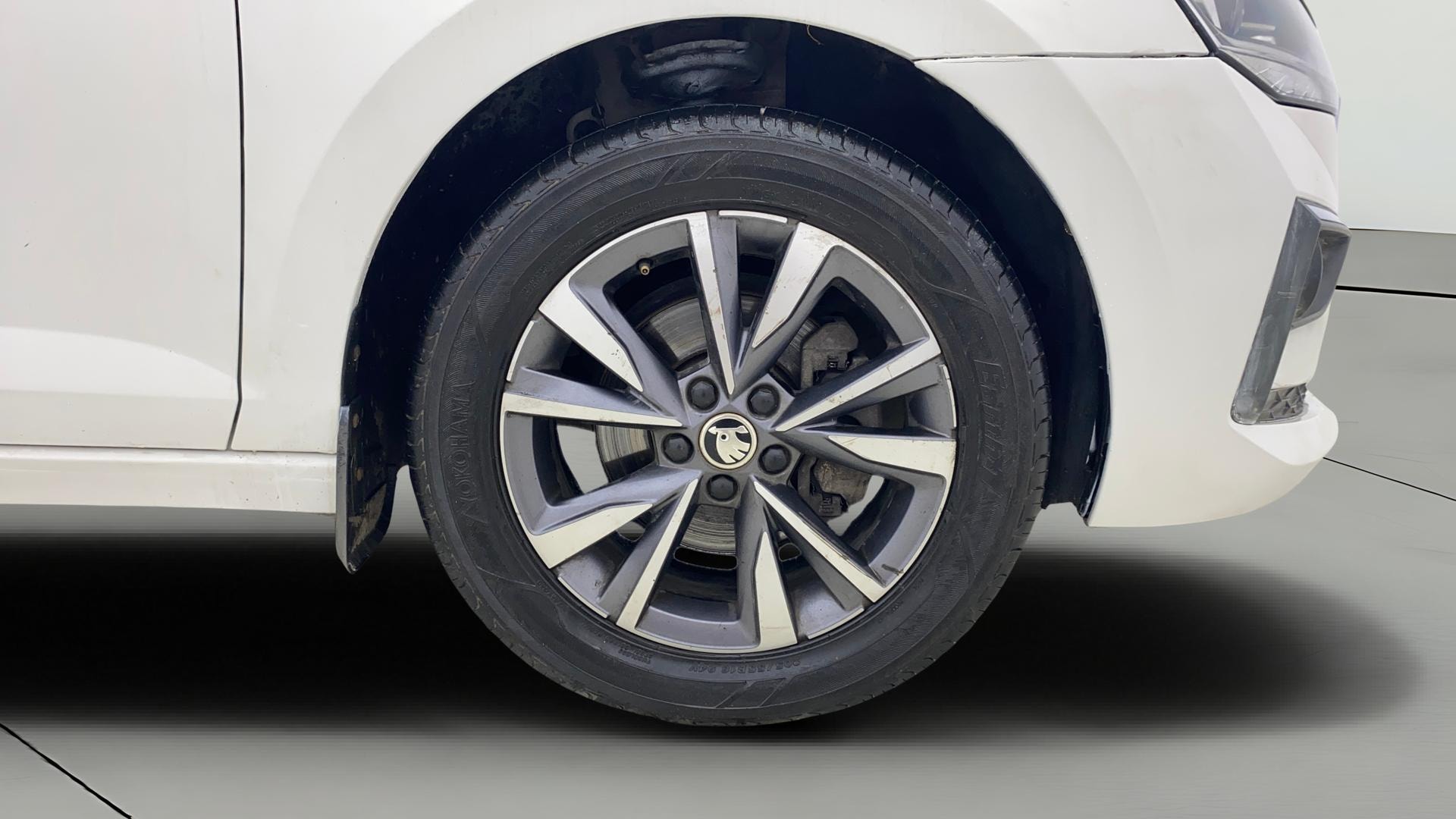 View 2022 Skoda Slavia Style 1.0 TSI MT Image 44 Used 2022 Skoda Slavia Style 1.0 TSI MT Image 44