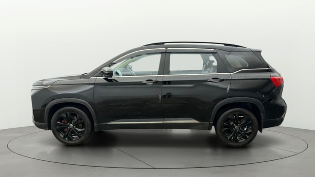 View MG Hector Plus Image 6 Used MG Hector Plus Image 6