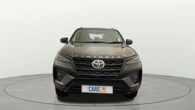 View Toyota Fortuner Image 1 Used Toyota Fortuner Image 1