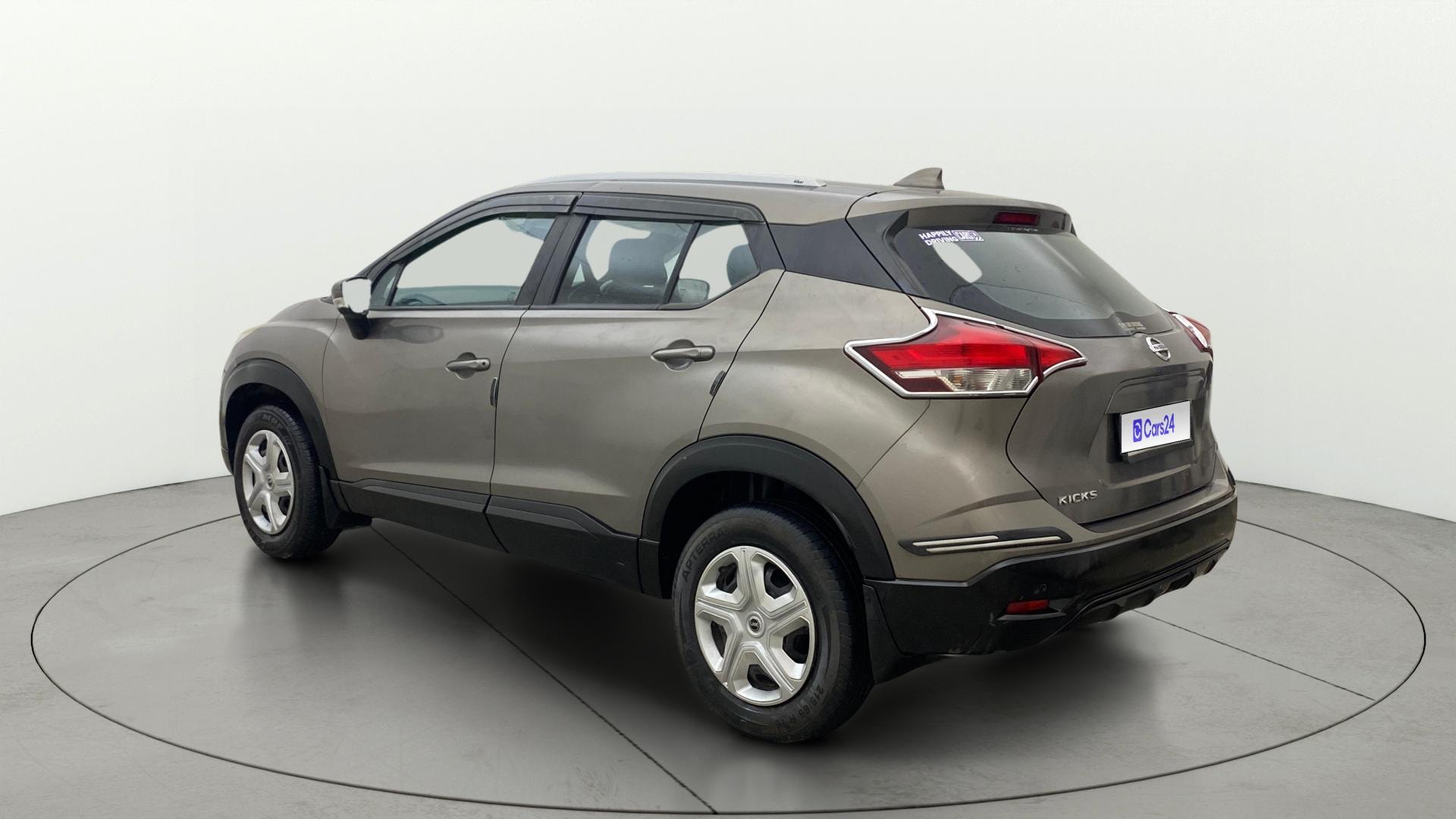 View 2019 Nissan Kicks XV Petrol BS IV Image 2 Used 2019 Nissan Kicks XV Petrol BS IV Image 2