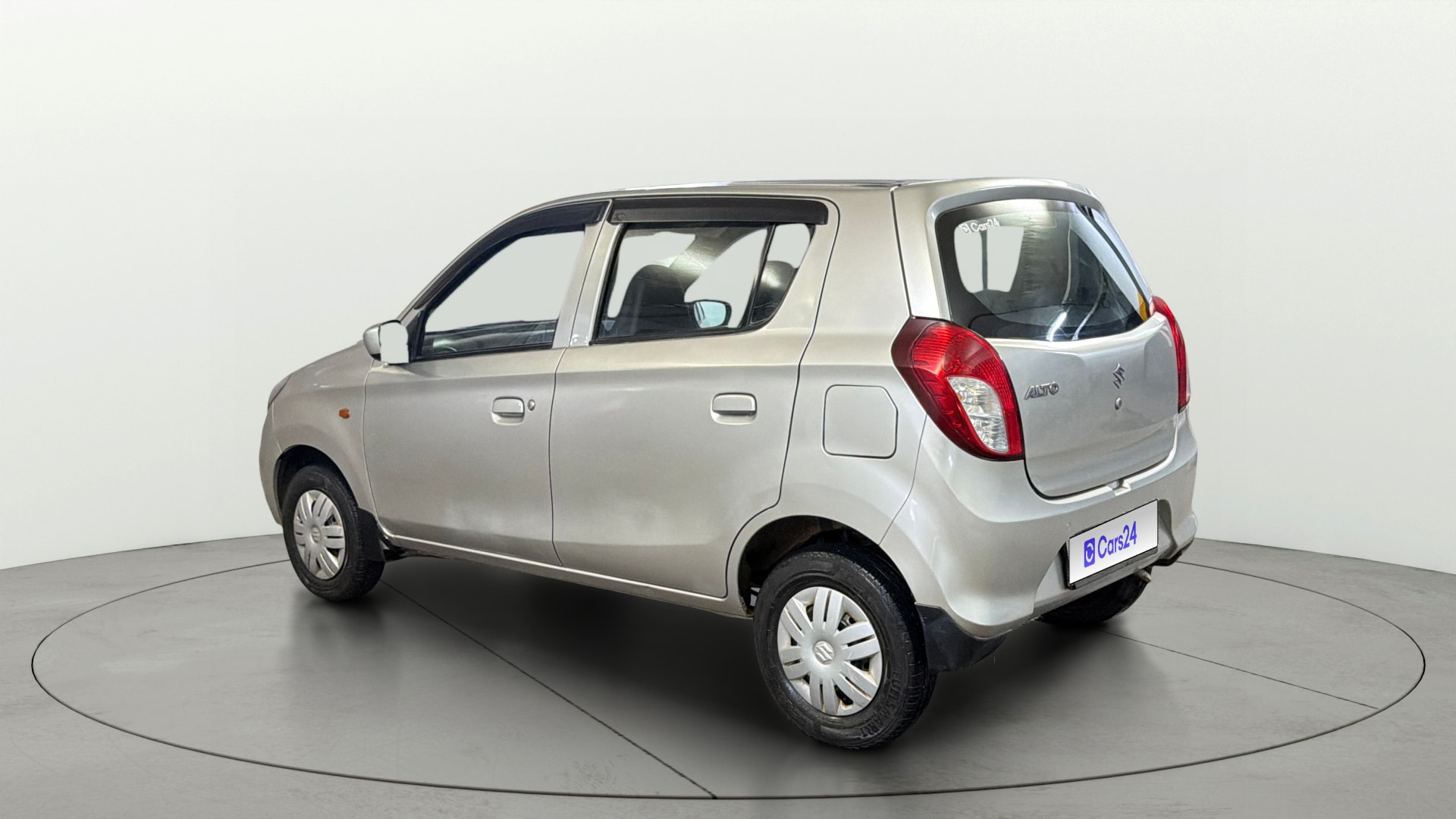 View 2022 Maruti Suzuki 1000 Base Variant Image 2 Used 2022 Maruti Suzuki 1000 Base Variant Image 2