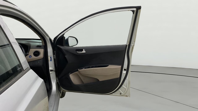View Hyundai Grand i10 Image 45 Used Hyundai Grand i10 Image 45