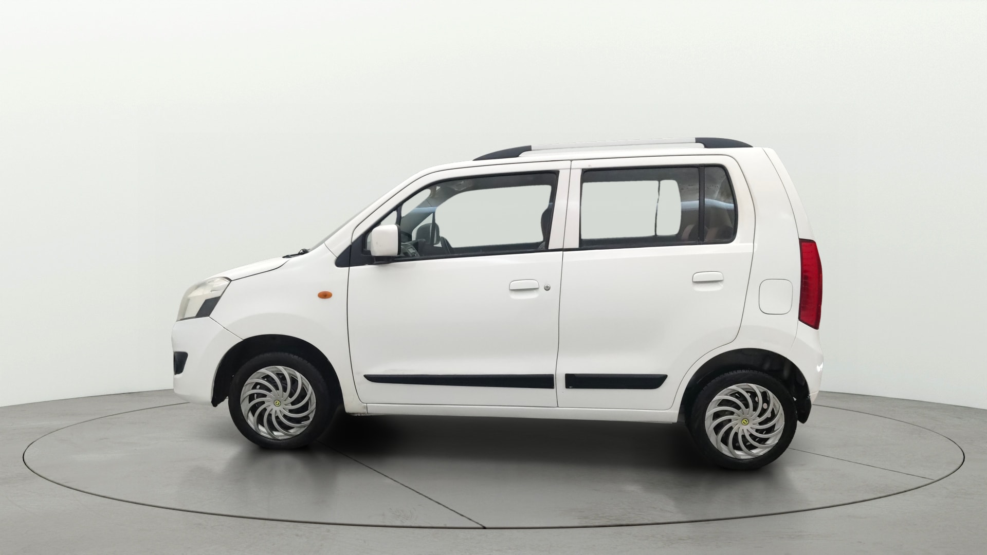 View 2014 Maruti Suzuki 1000 Base Variant Image 5 Used 2014 Maruti Suzuki 1000 Base Variant Image 5
