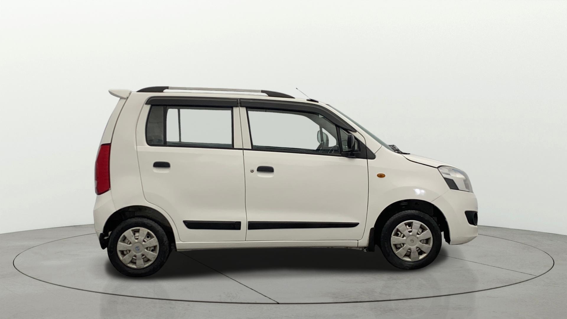 View 2013 Maruti Suzuki 1000 Base Variant Image 25 Used 2013 Maruti Suzuki 1000 Base Variant Image 25