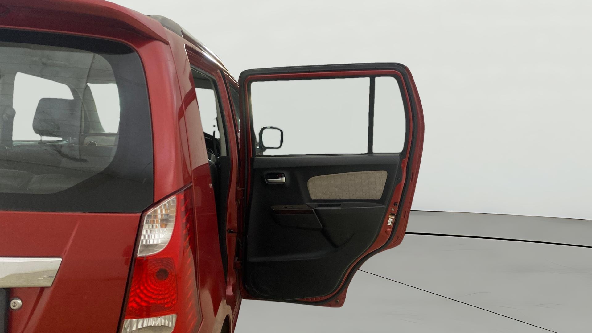 View 2015 Maruti Suzuki 1000 Base Variant Image 7 Used 2015 Maruti Suzuki 1000 Base Variant Image 7