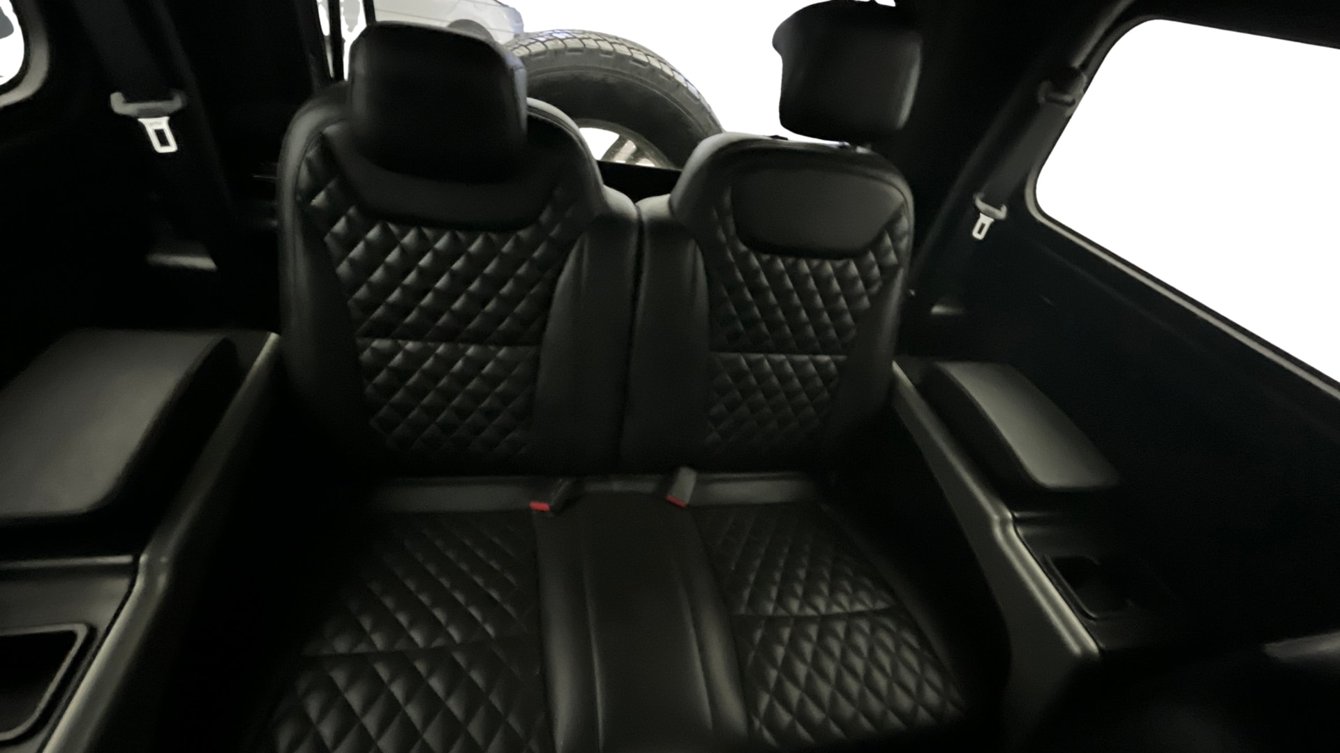 View 2024 Mahindra Thar AX Standard Manual Soft Top 6 Seater Image 35 Used 2024 Mahindra Thar AX Standard Manual Soft Top 6 Seater Image 35