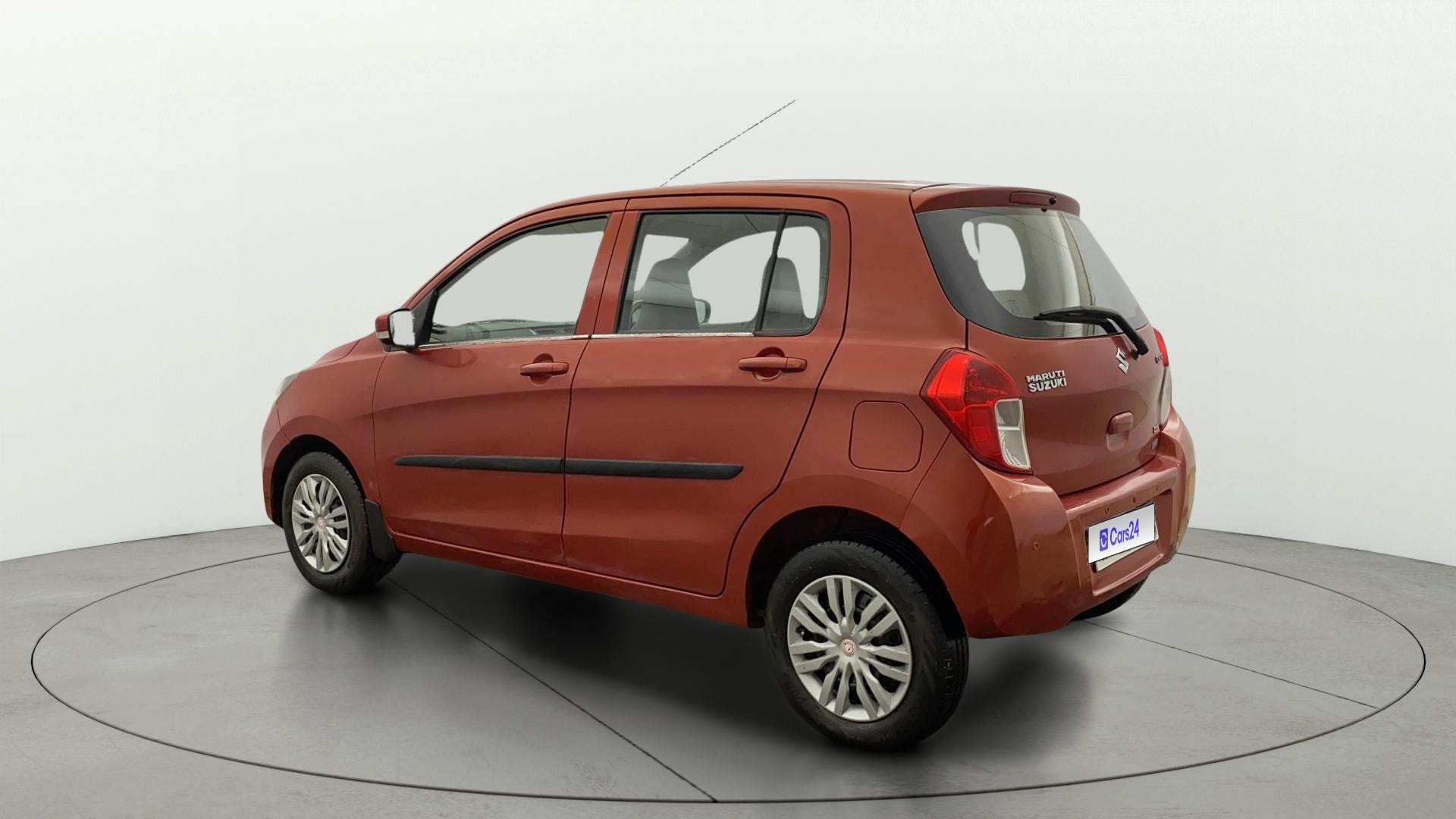 View 2017 Maruti Suzuki 1000 Base Variant Image 2 Used 2017 Maruti Suzuki 1000 Base Variant Image 2