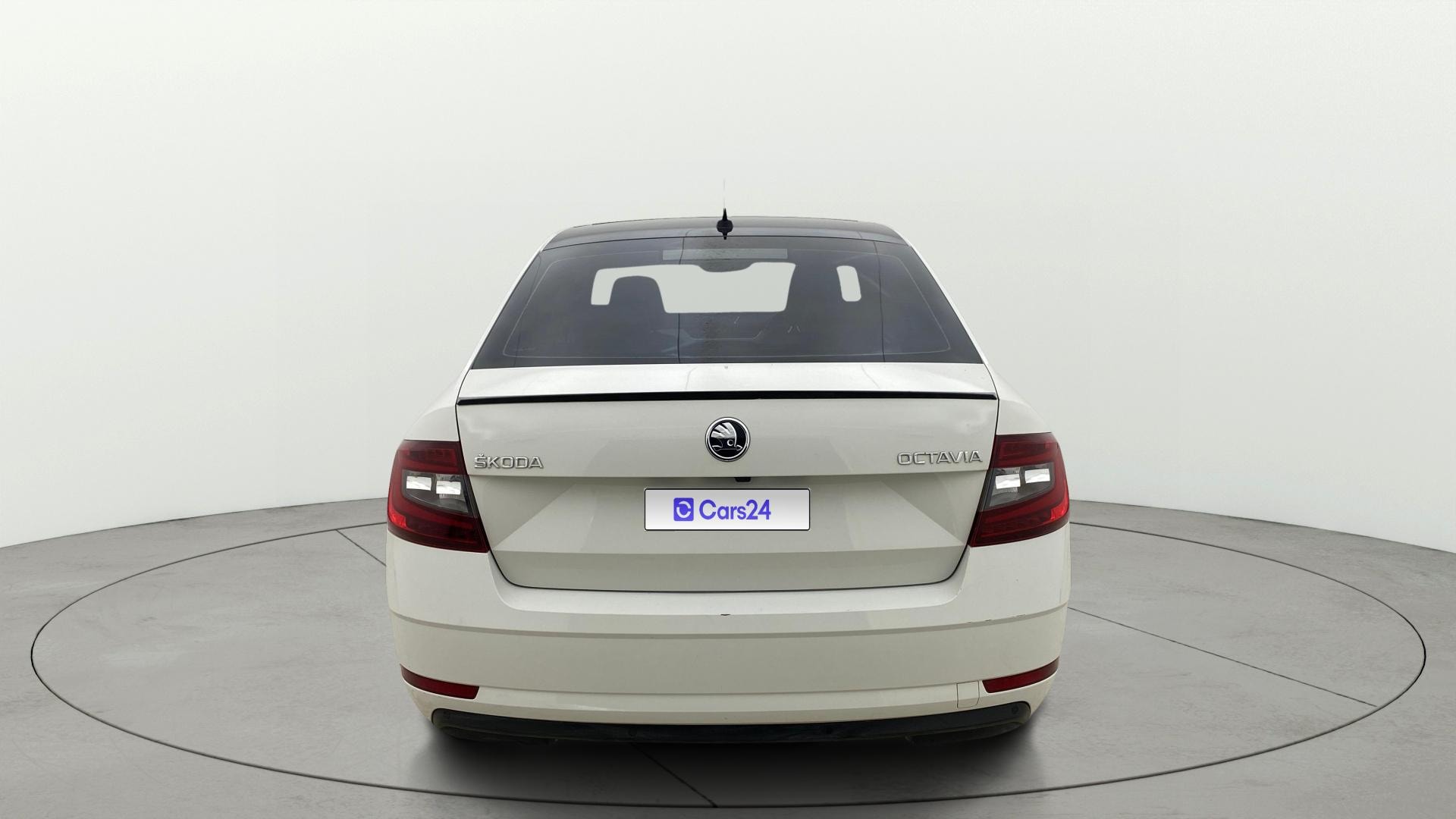 View 2018 Skoda Octavia 1.8 Style Plus TSI AT Image 43 Used 2018 Skoda Octavia 1.8 Style Plus TSI AT Image 43