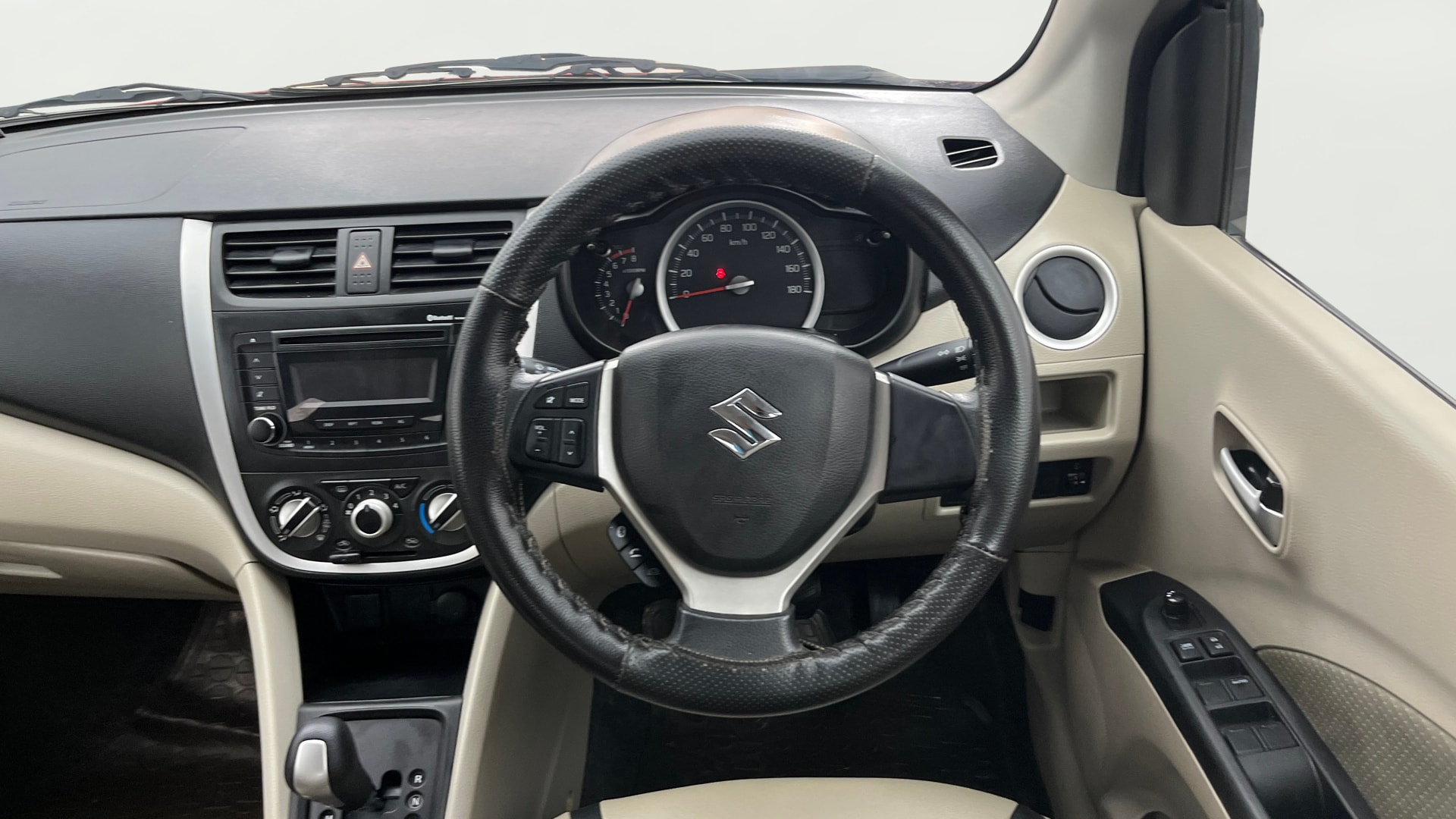 View 2018 Maruti Suzuki 1000 Base Variant Image 20 Used 2018 Maruti Suzuki 1000 Base Variant Image 20