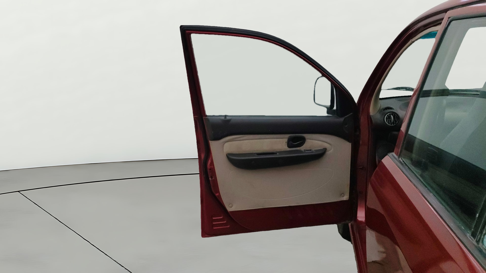 View 2013 Hyundai Santro Xing GL Plus Image 30 Used 2013 Hyundai Santro Xing GL Plus Image 30