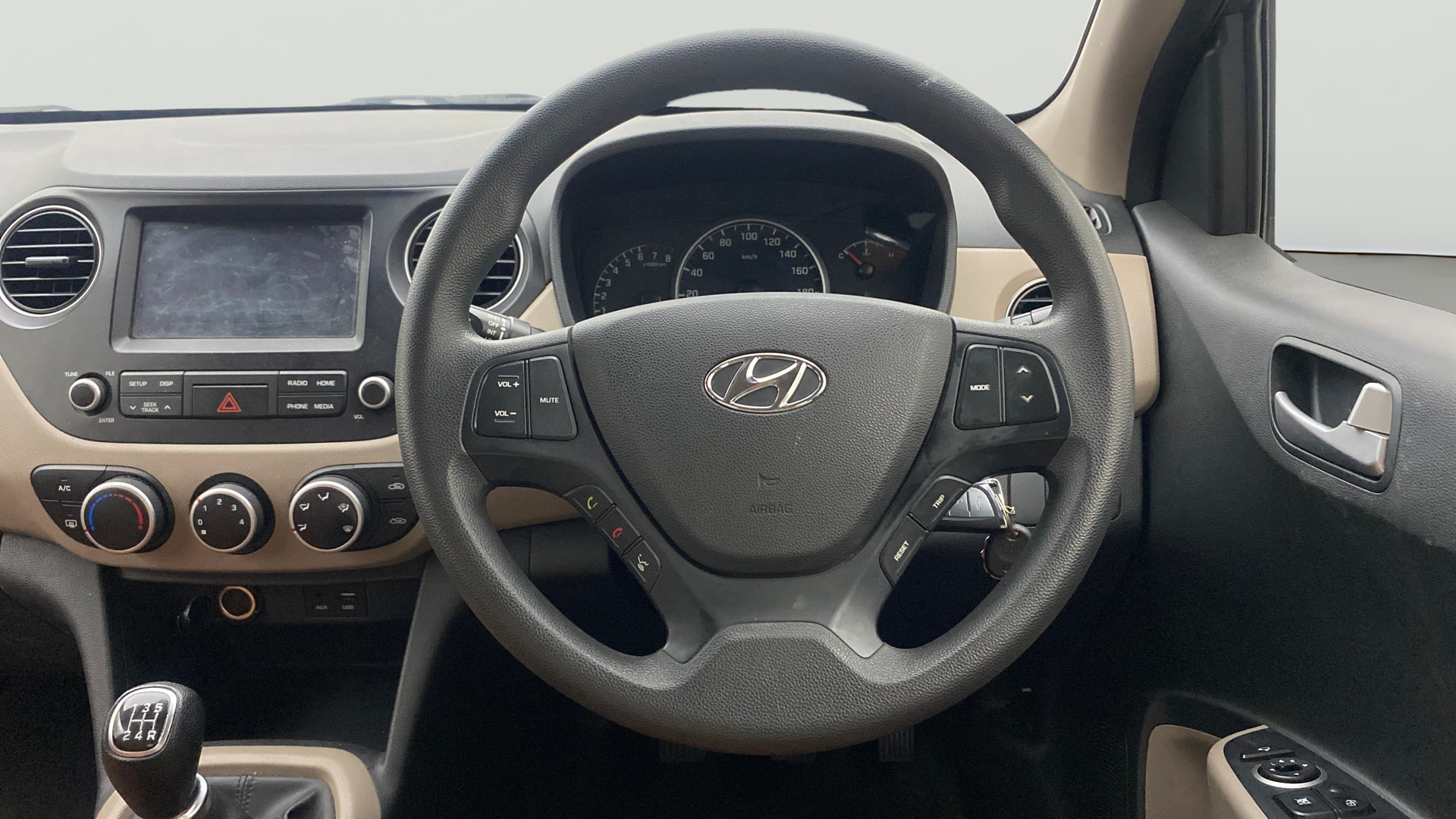Used 2018 Hyundai Grand i10 Used 2018 Hyundai Grand i10