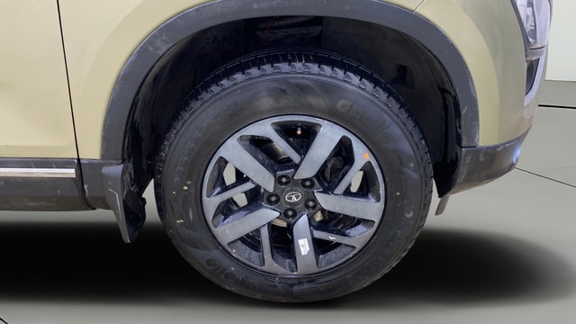 View Tata Harrier Image 45 Used Tata Harrier Image 45