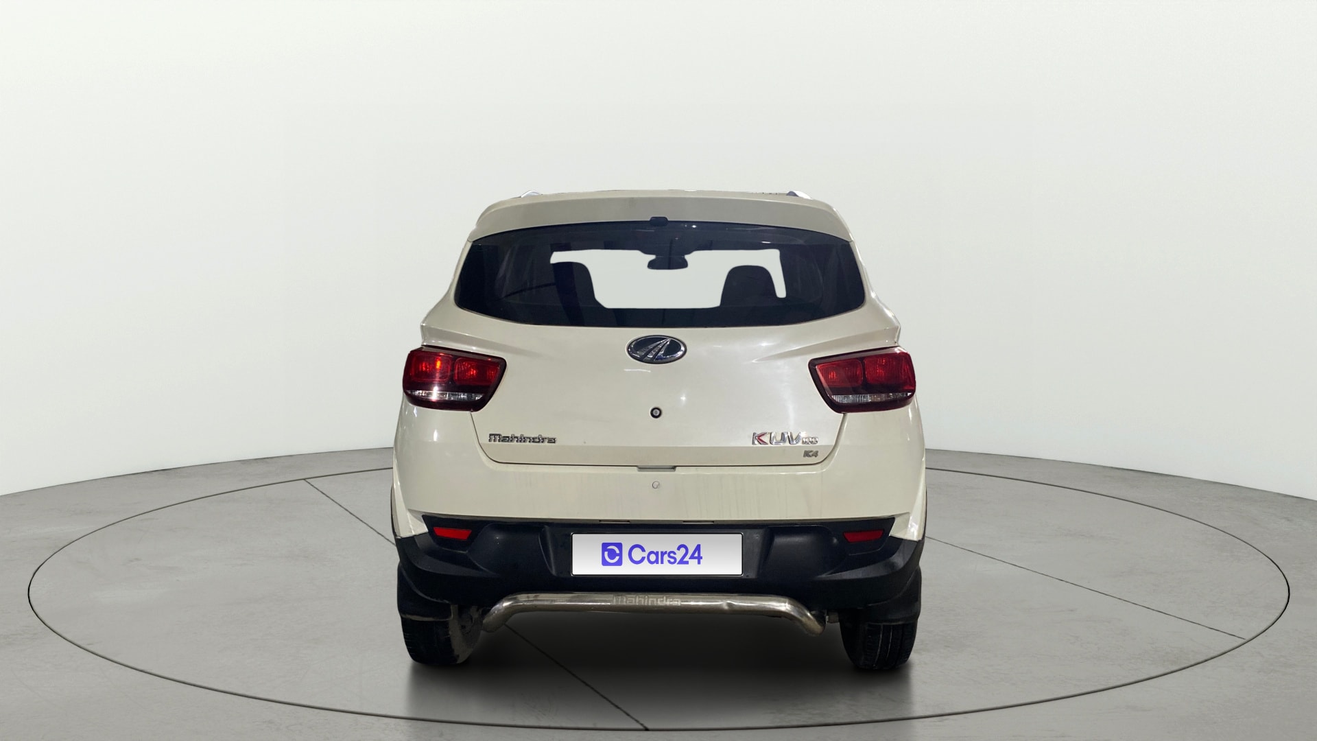 View 2017 Mahindra KUV100 K4 Plus Petrol 6 Seater BS IV Image 38 Used 2017 Mahindra KUV100 K4 Plus Petrol 6 Seater BS IV Image 38