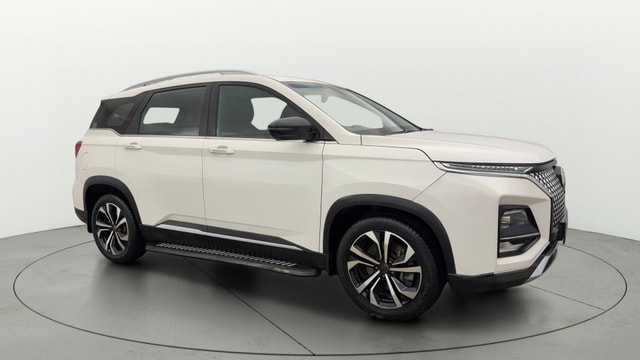 View MG Hector Plus Image 15 Used MG Hector Plus Image 15