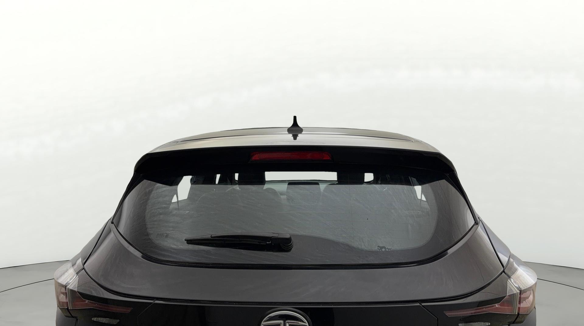 View 2022 Tata Harrier XE Image 5 Used 2022 Tata Harrier XE Image 5